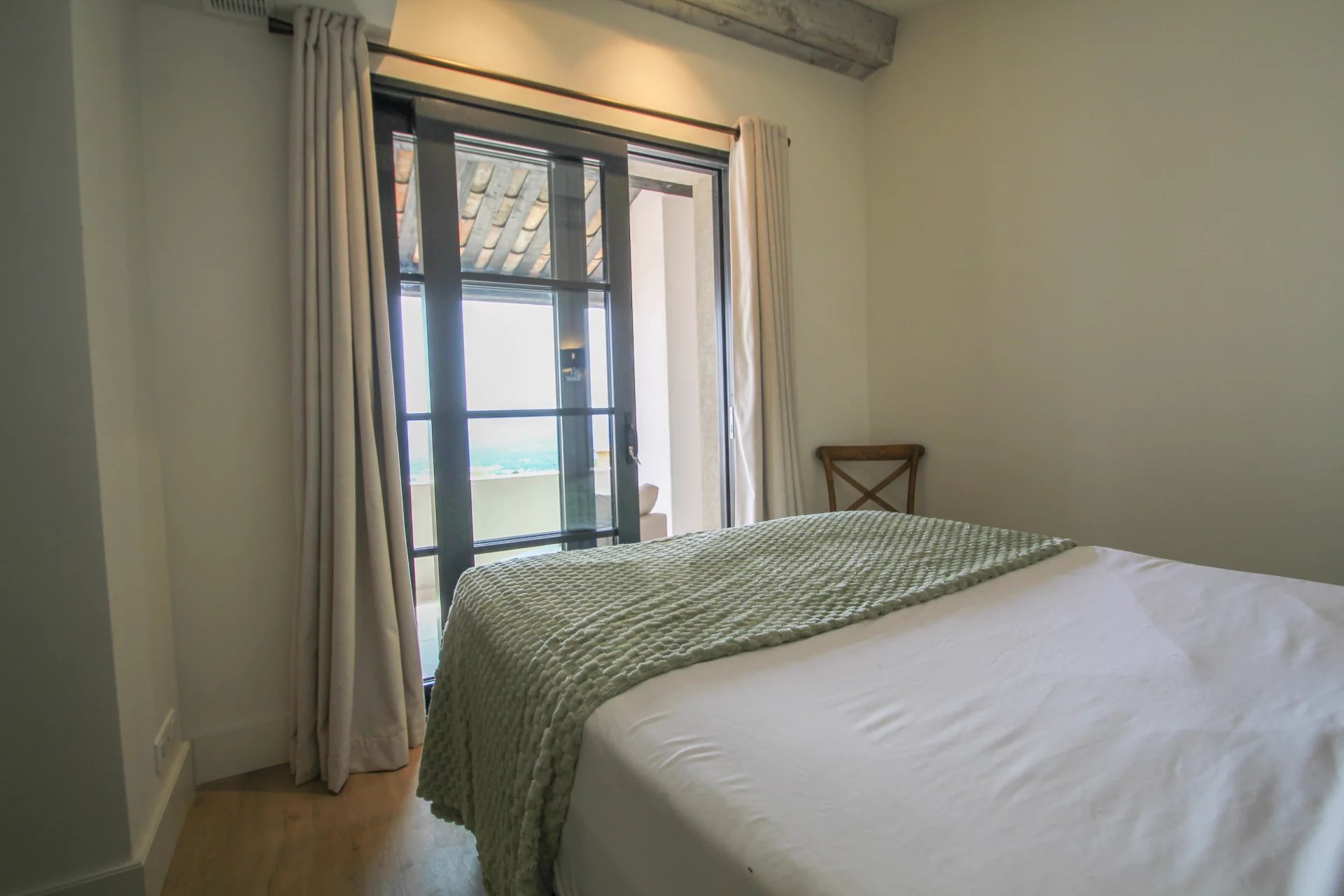 3302 Provence (25).jpg