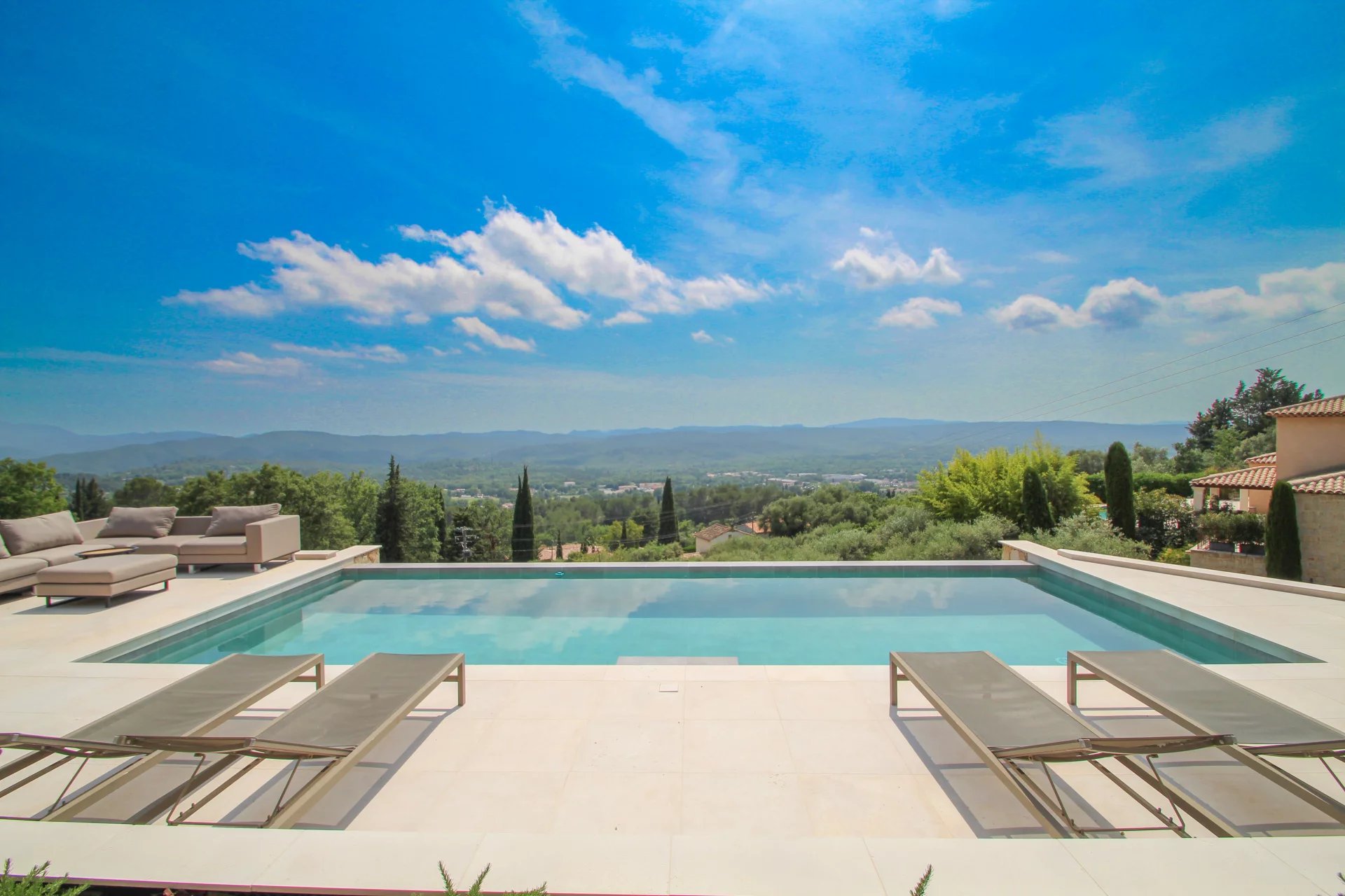 3302 Provence (31).jpg
