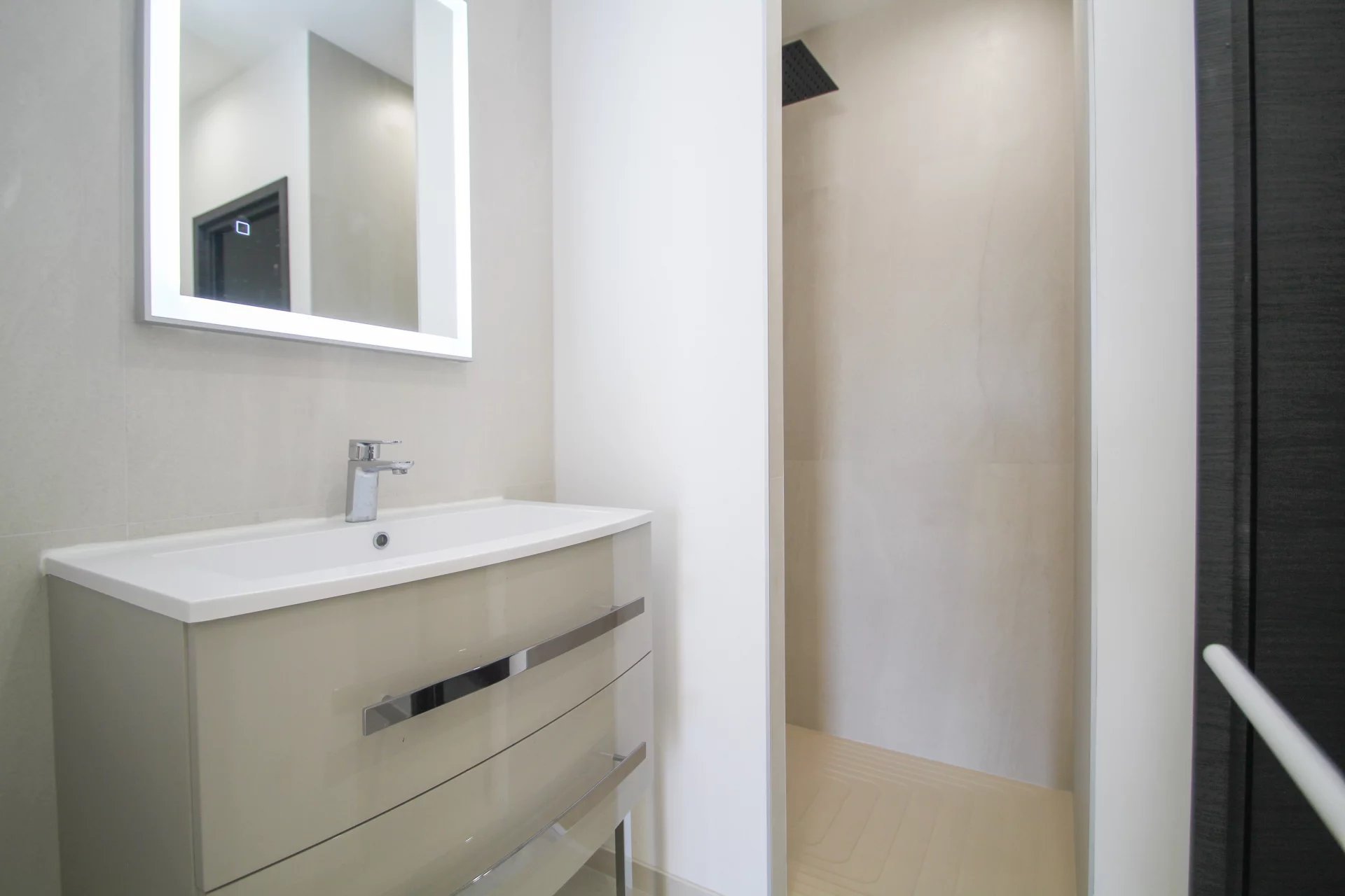 3321 Provence (13).jpg