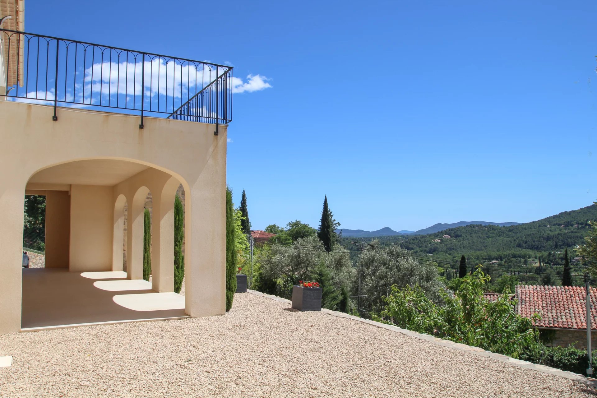 3321 Provence (17).jpg