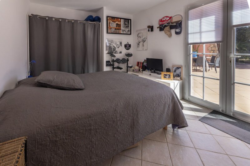 90135 Provence (14).jpg