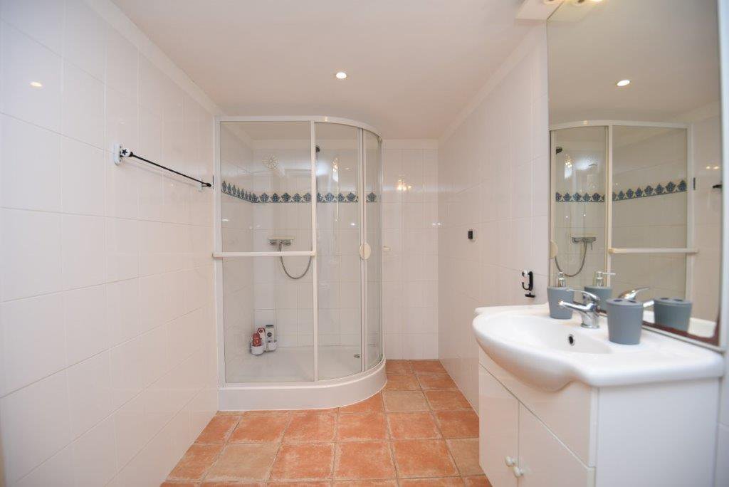 B&D 10185 Provence (12).jpg