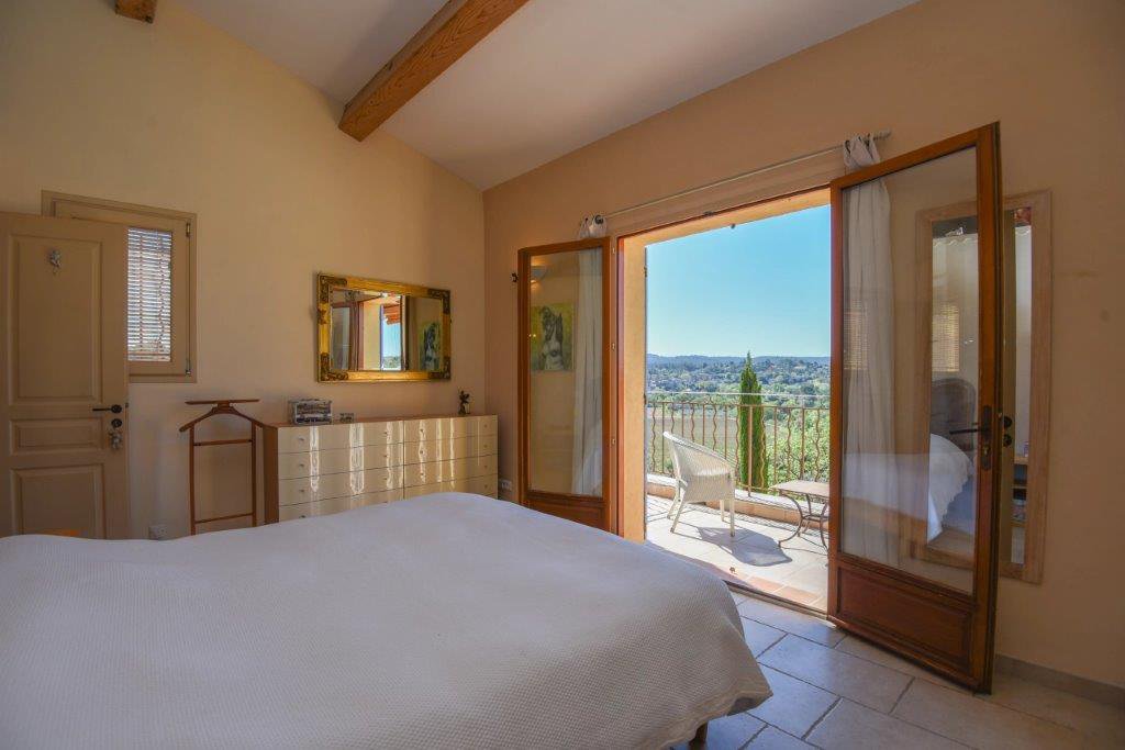 B&D France 10102 Provence (10).jpg