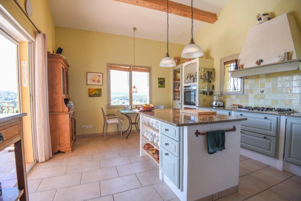 B&D France 10102 Provence (7).jpg