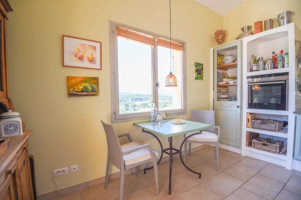 B&D France 10102 Provence (9).jpg