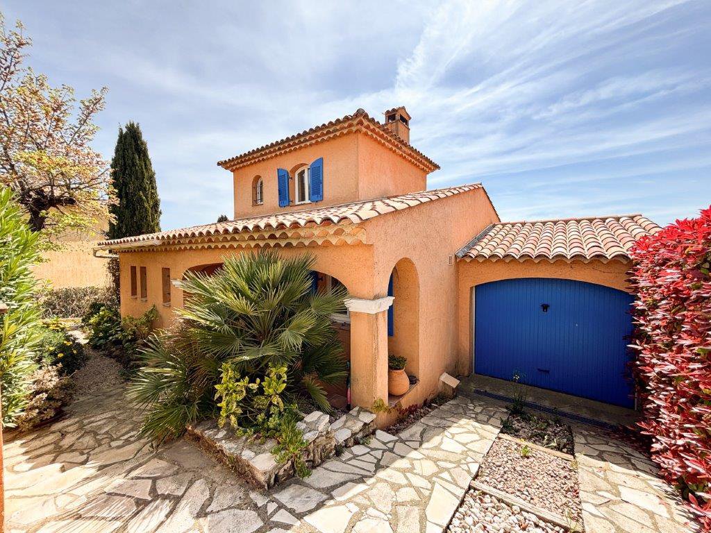 B&D France 10140 Provence (12).jpg