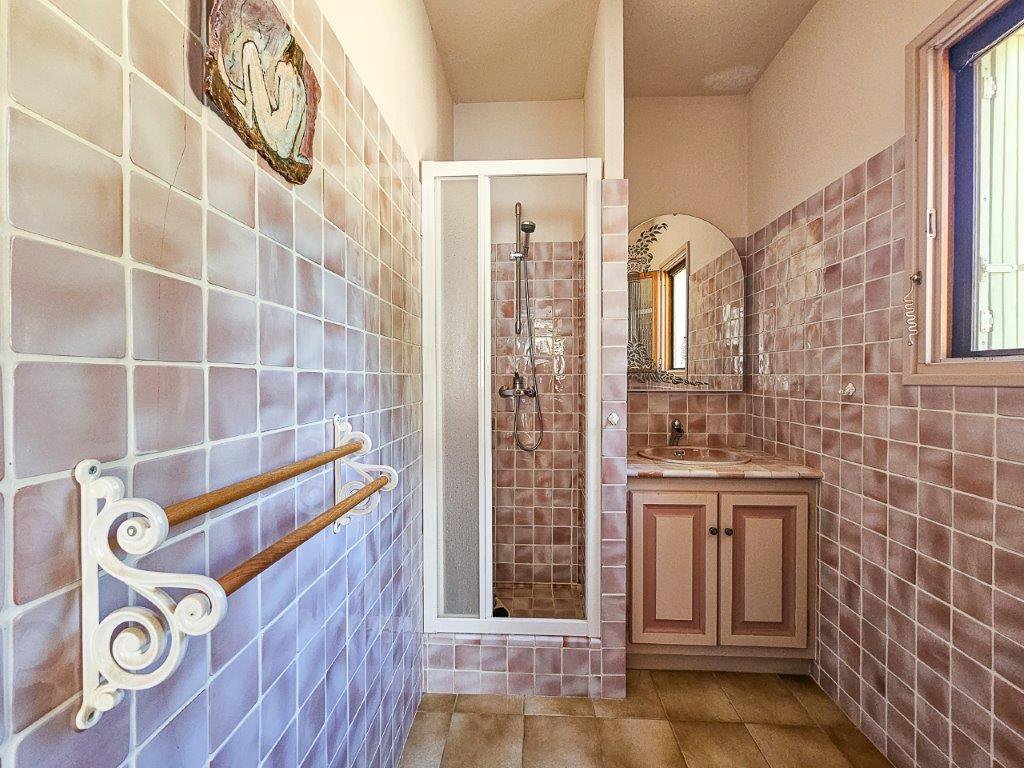 B&D France 10154 Provence (19).jpg