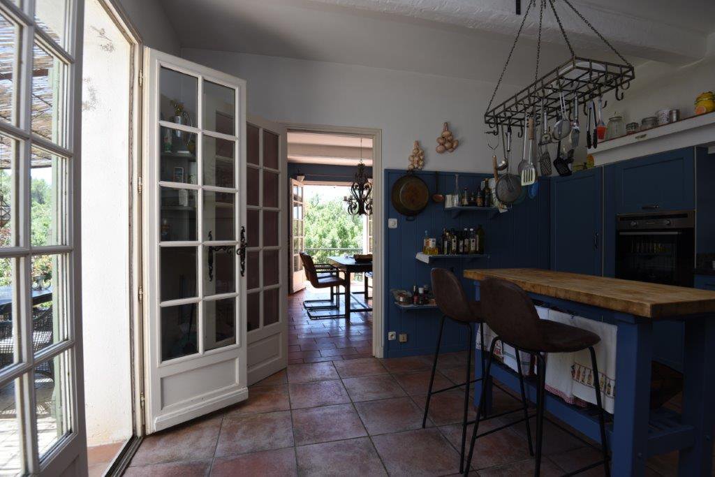 B&D France 10155 Provence (51).jpg