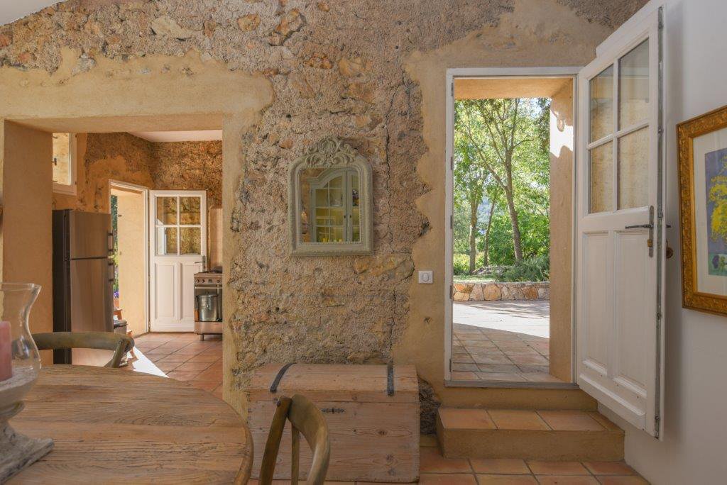 B&D France 10171 Provence (10).jpg