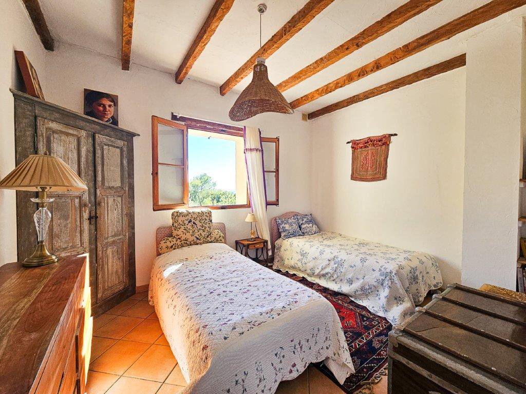 B&D France 10172 Provence (23).jpg