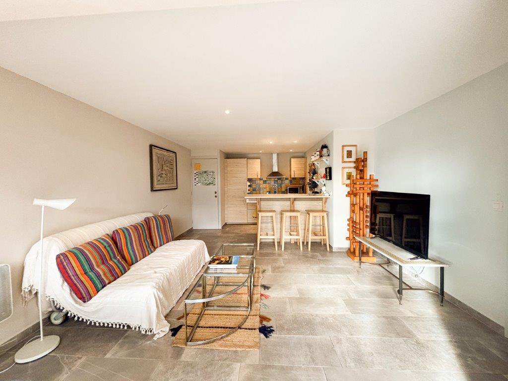 B&D France 10173 Provence (21).jpg