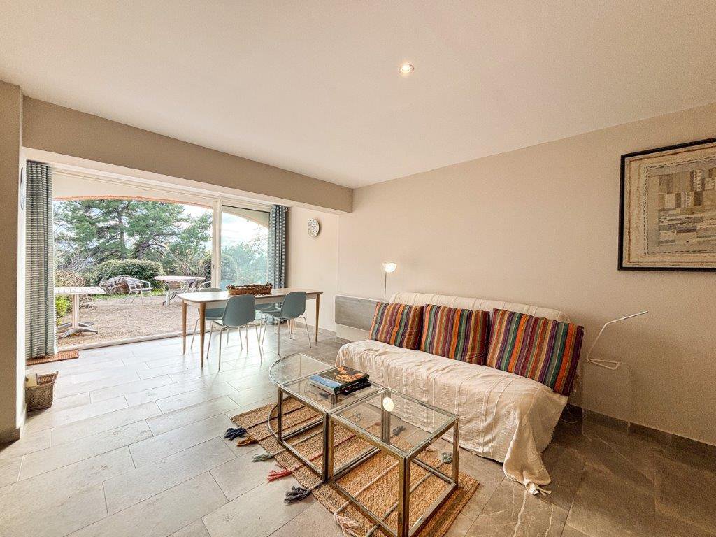 B&D France 10173 Provence (25).jpg