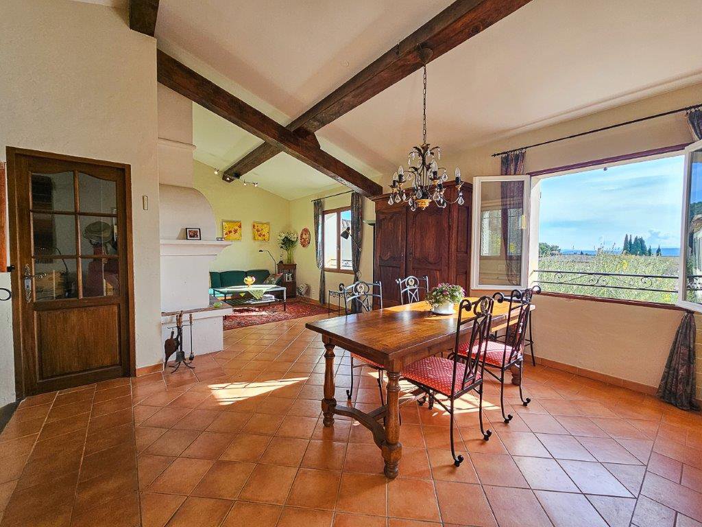 B&D France 10174 Provence (19).jpg