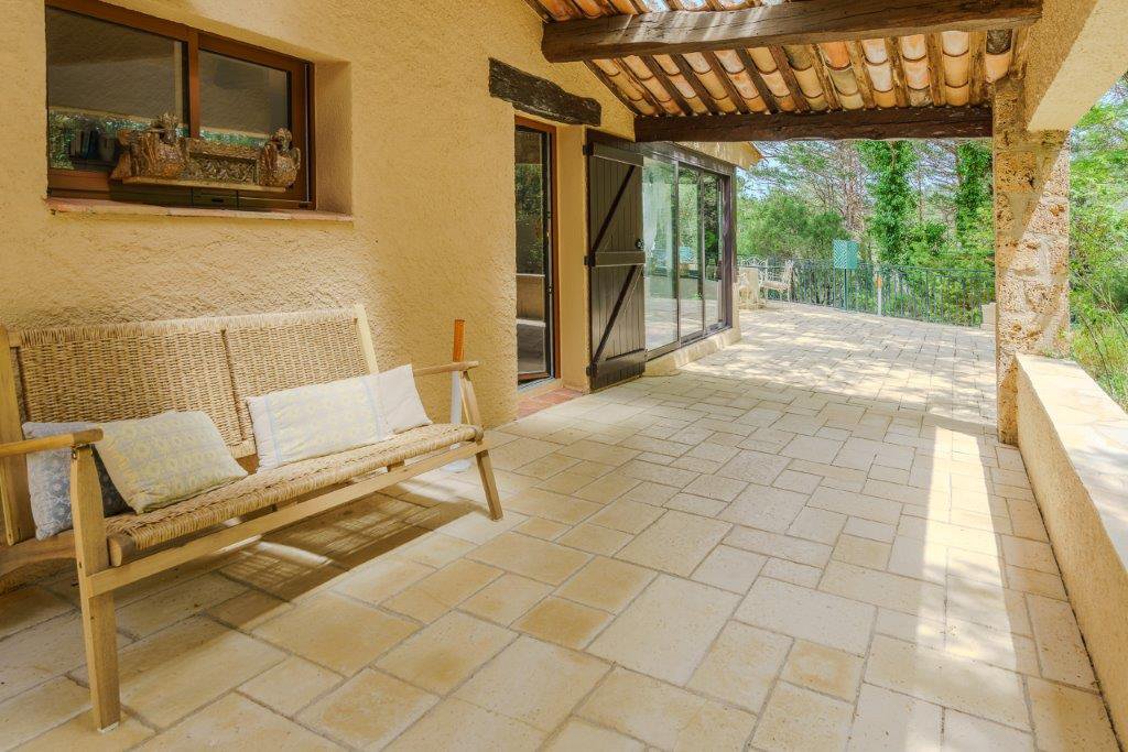 B&D France 10176 Provence (14).jpg