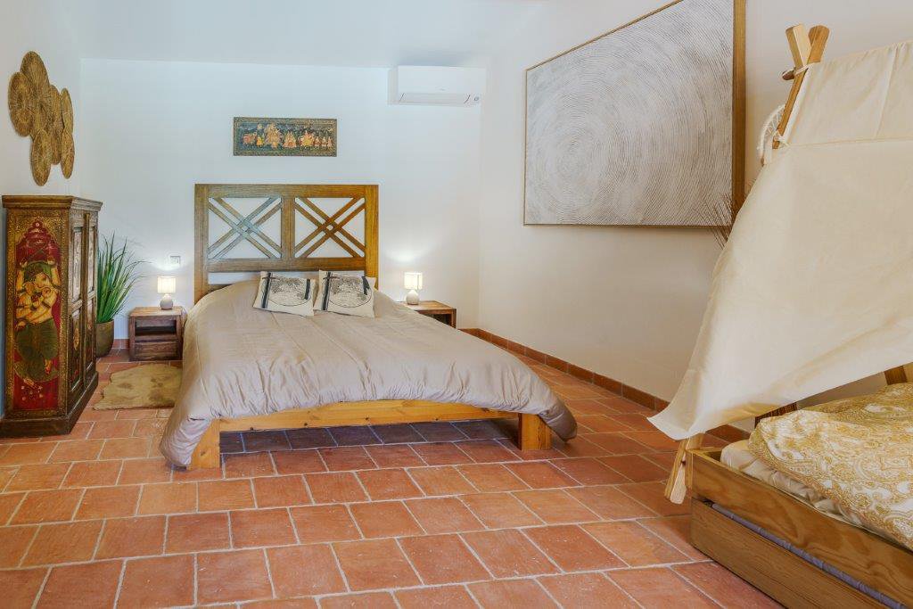 B&D France 10176 Provence (16).jpg