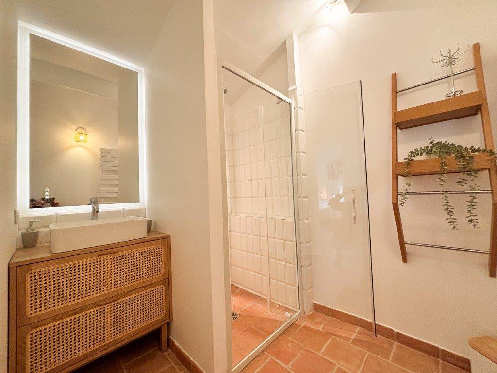 B&D France 10176 Provence (21).jpg