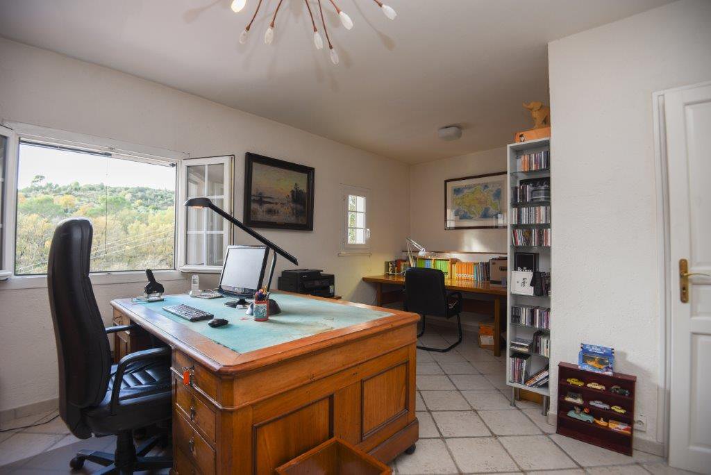 B&D France 10179 Provence (27).jpg