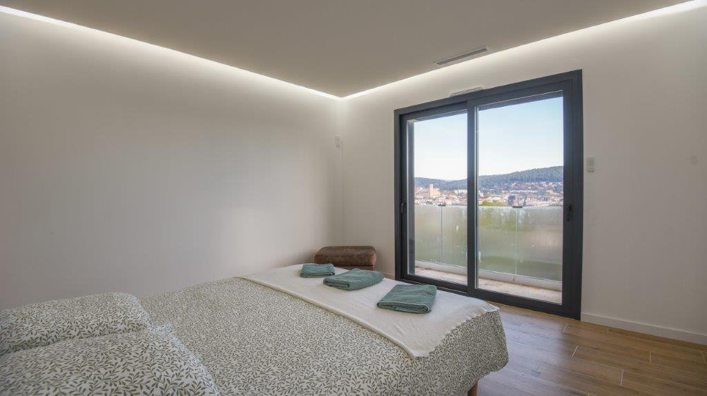 B&D France 10180 Provence (13).jpg