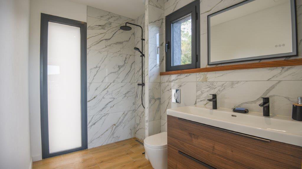 B&D France 10180 Provence (14).jpg