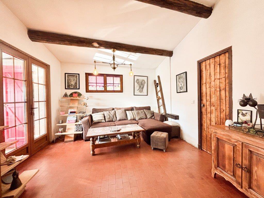 B&D France 10186 Provence (17).jpg