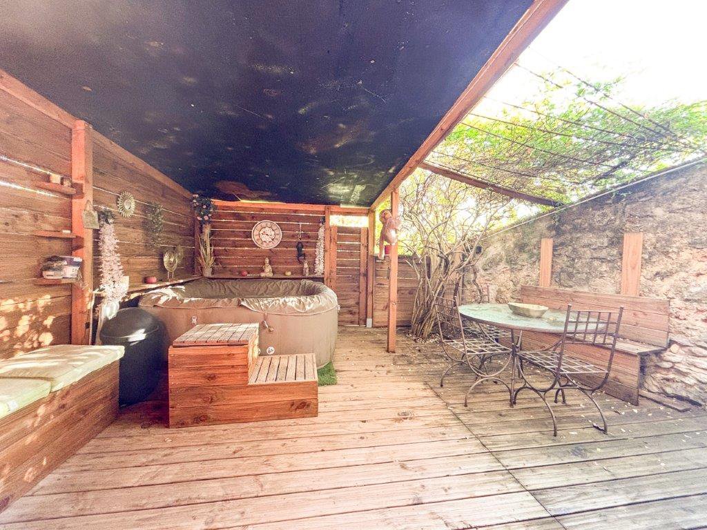 B&D France 10186 Provence (23).jpg