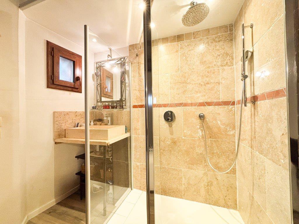 B&D France 10186 Provence (25).jpg