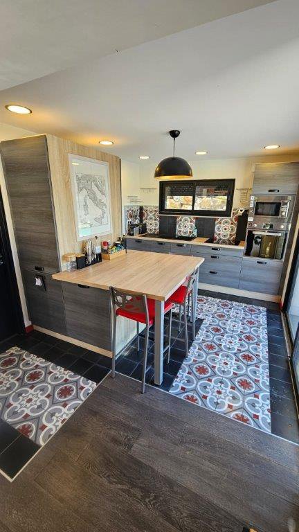 B&D France 10195 Provence (18).jpg