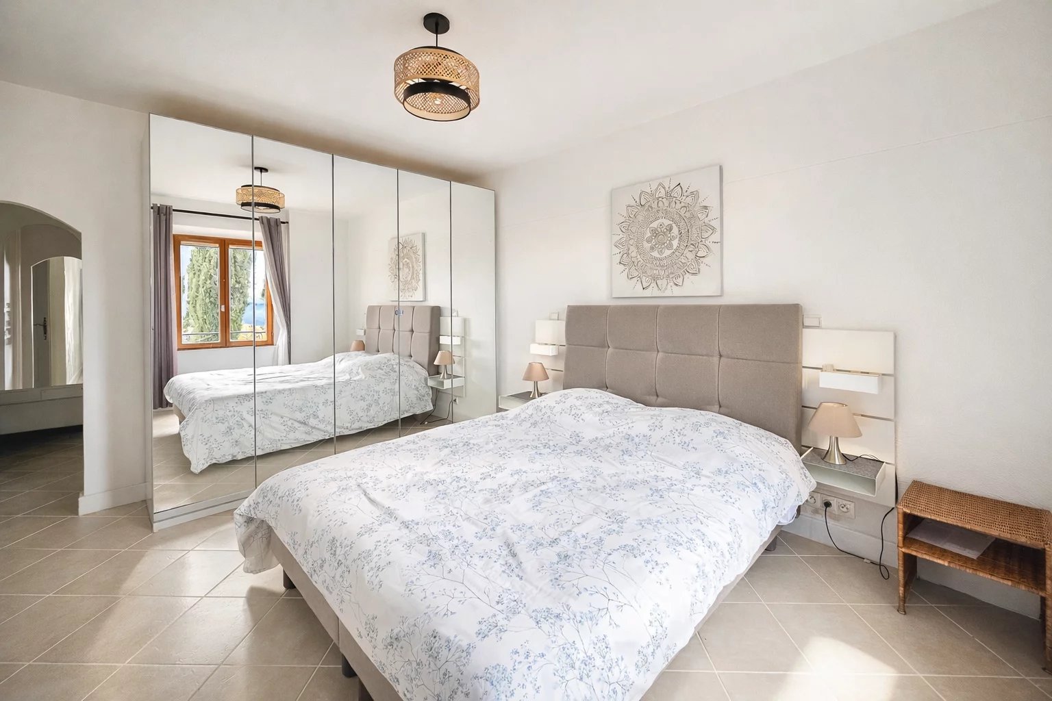 B&D France 10199 Provence (11).jpg