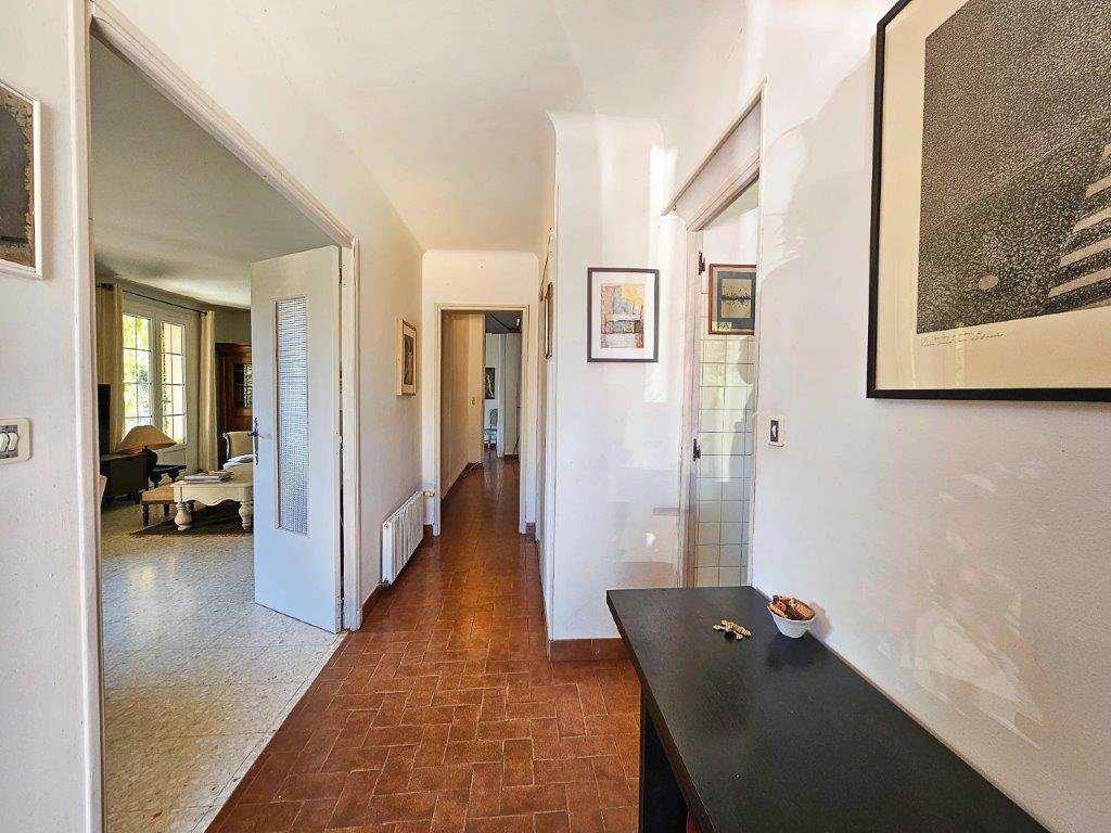 B&D France 10202 Provence (11).jpg