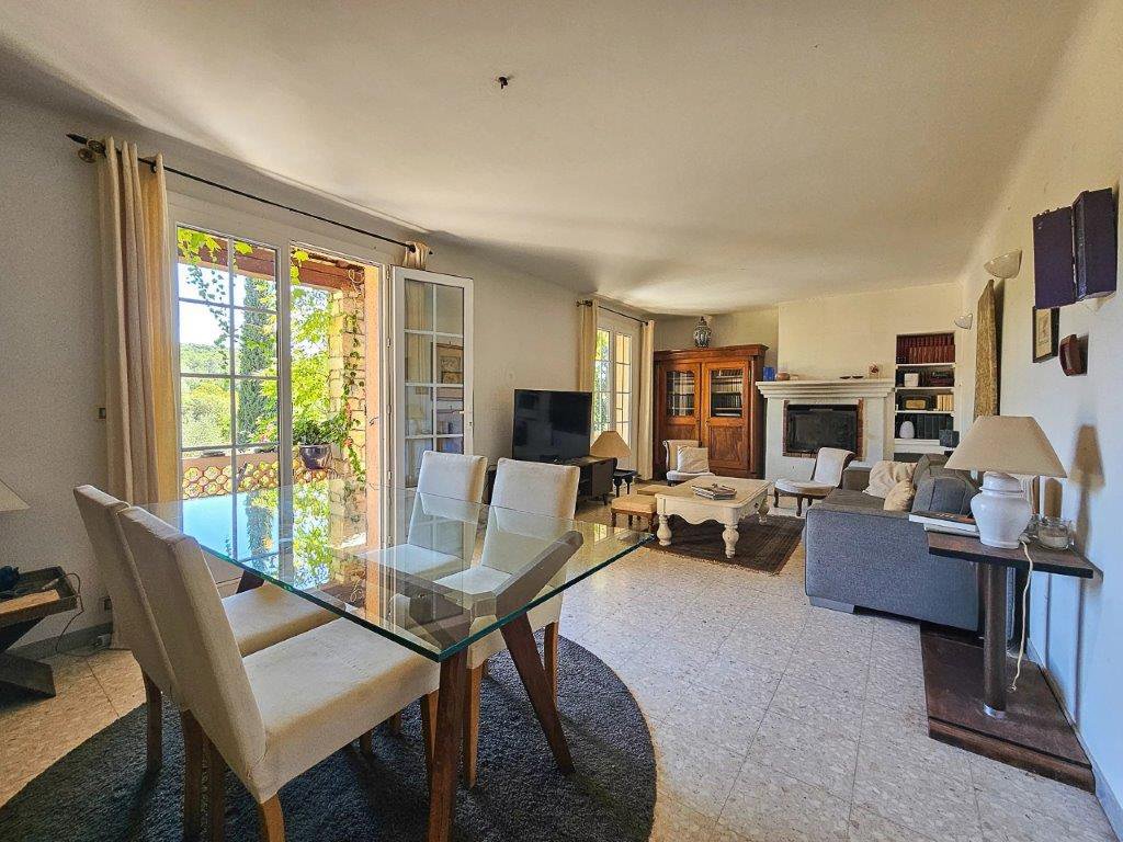 B&D France 10202 Provence (12).jpg