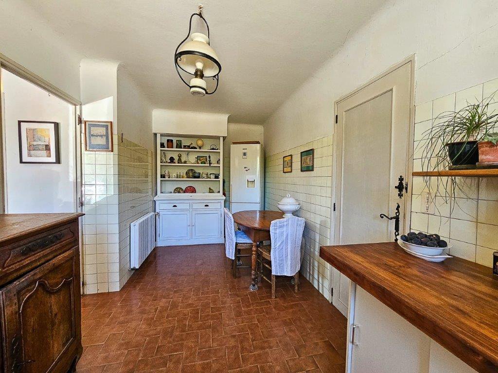 B&D France 10202 Provence (16).jpg