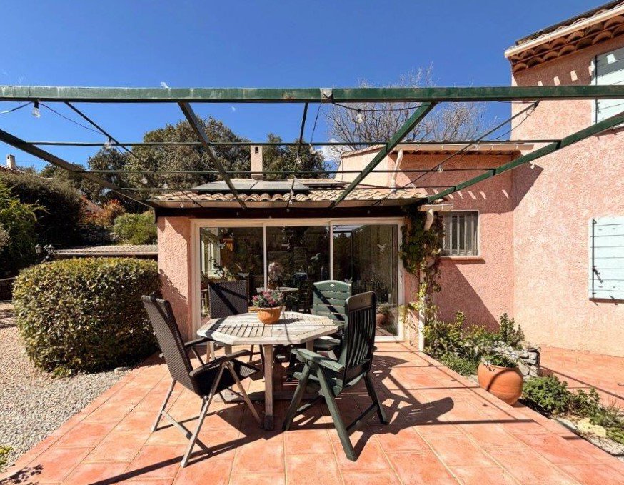 B&D France 10204 Provence (12).jpg