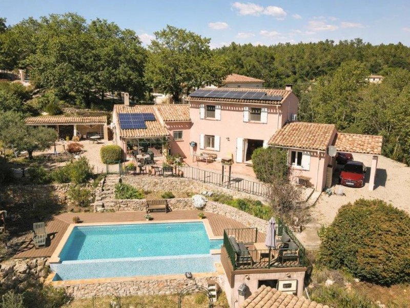 B&D France 10204 Provence (15).jpg