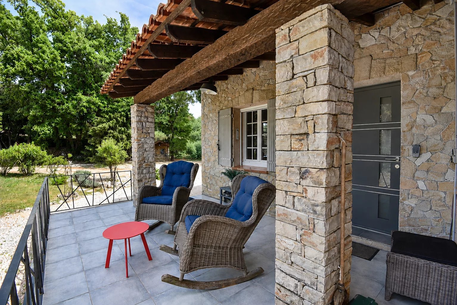 B&D France 10209 Provence (22).jpg