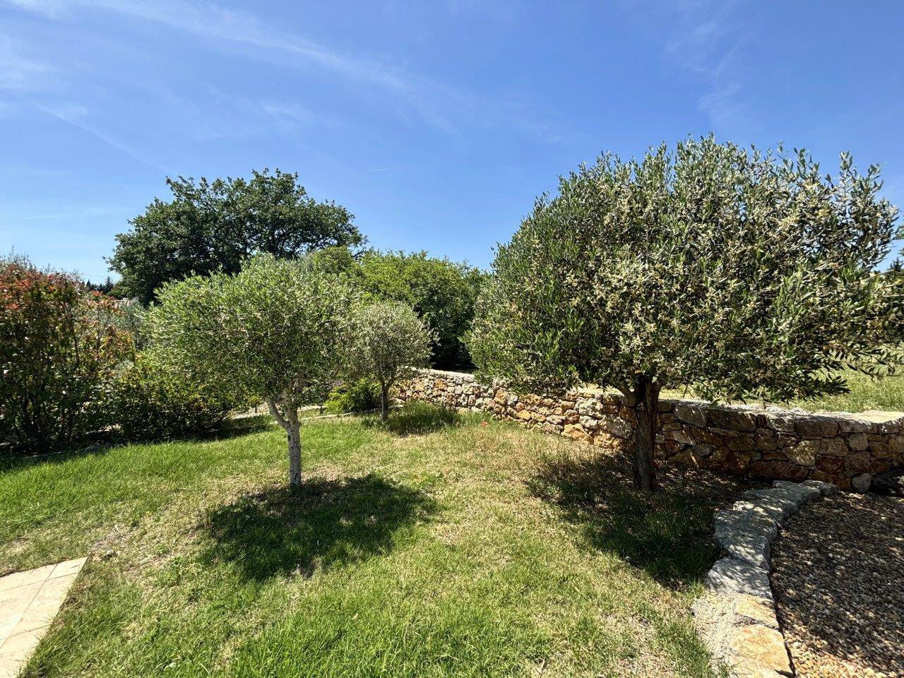 B&D France 10219 Provence (17).jpg