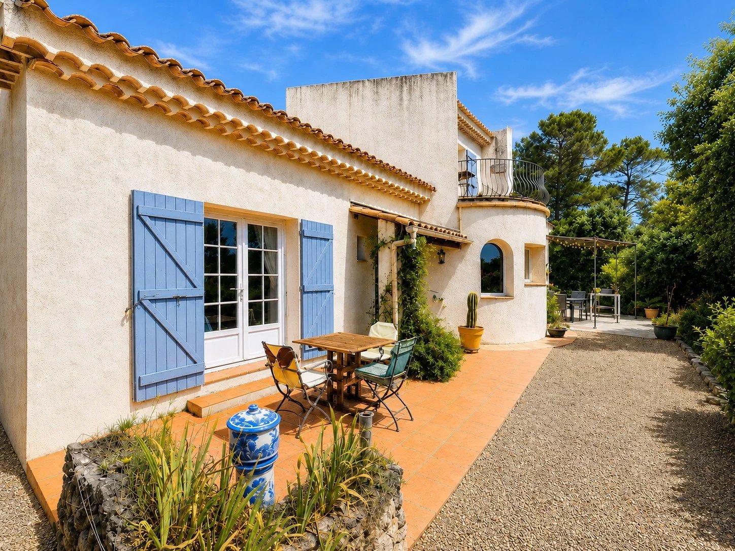 B&D France 10227 Provence (19).jpg
