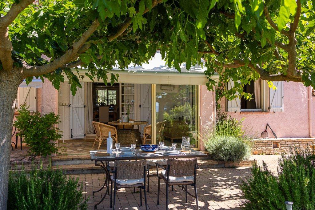B&D France 1169 Provence (22).jpg