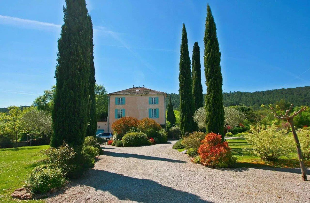 B&D France 1347 Provence (10).jpg