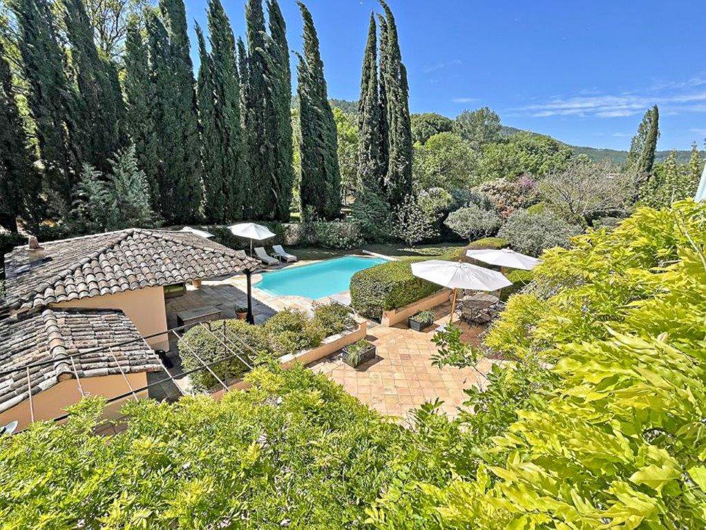 B&D France 1347 Provence (33).jpg