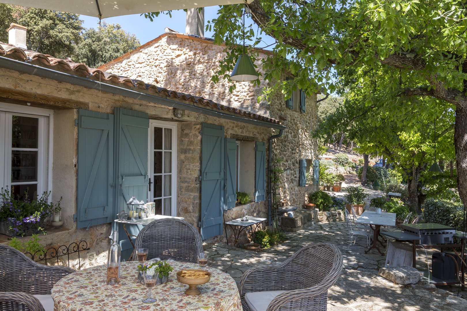 B&D France 1652 Provence (32).jpg