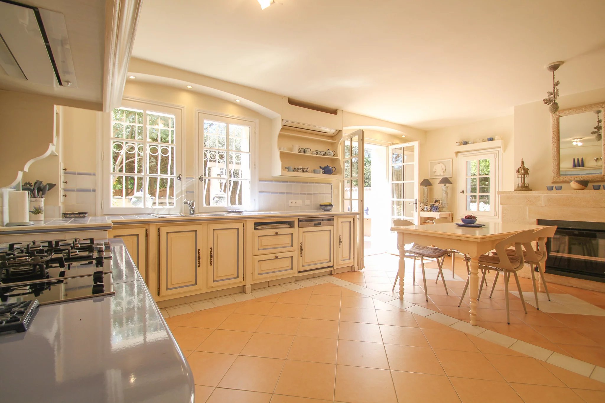 B&D France 2051 Côte d'Azur (15).jpg