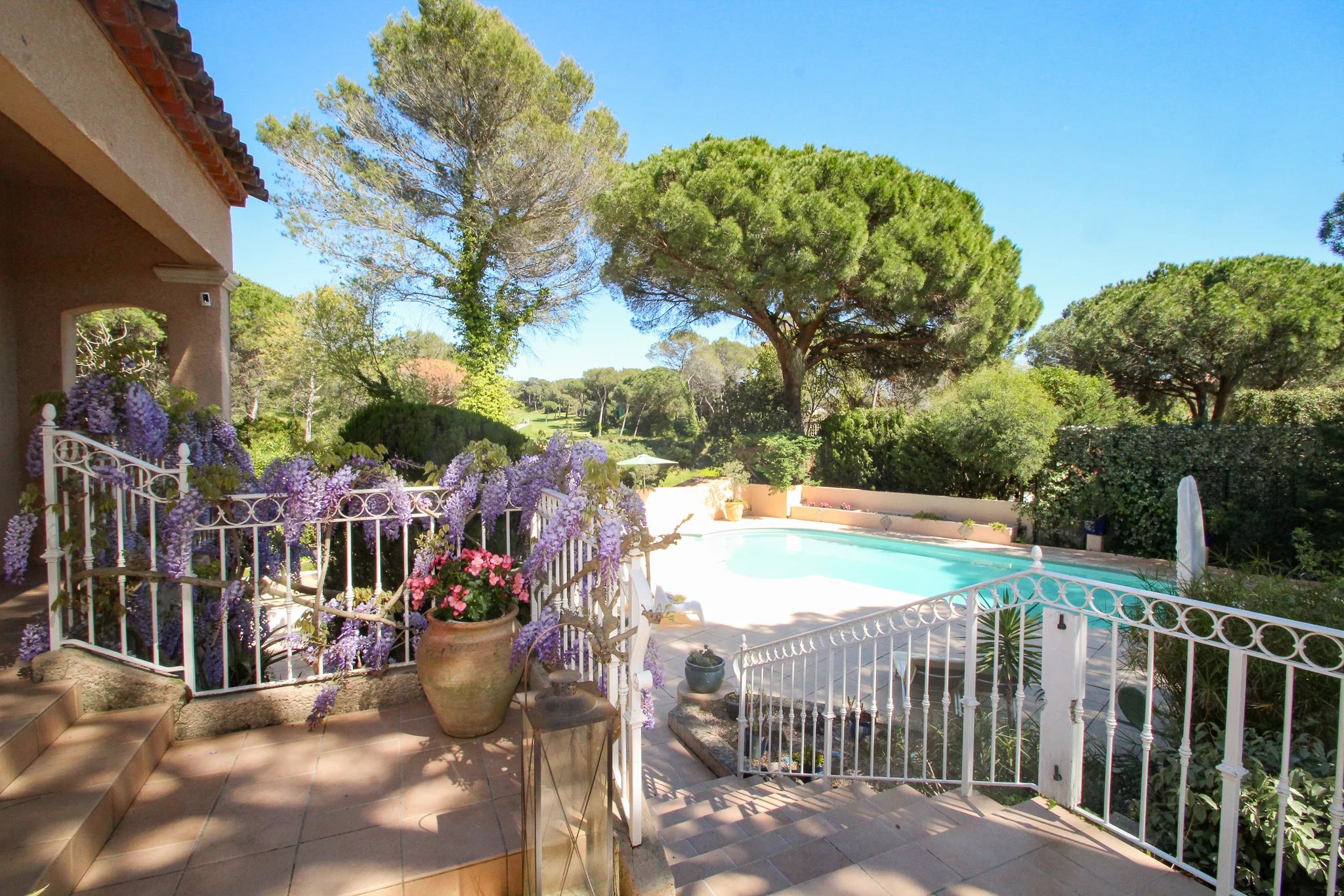 B&D France 2051 Côte d'Azur (2).jpg