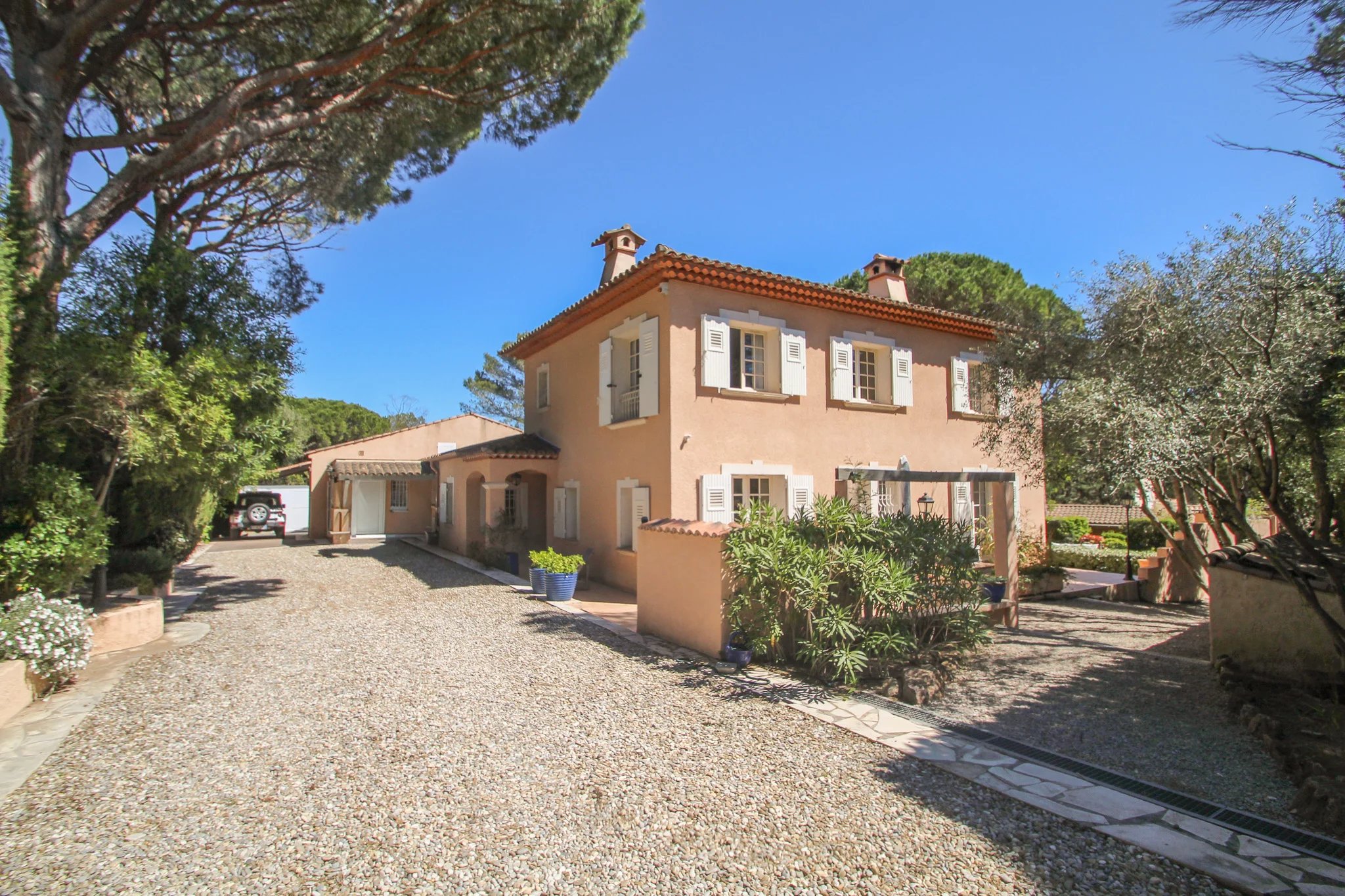 B&D France 2051 Côte d'Azur (8).jpg