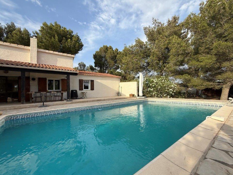 B&D France 2529  (26).jpg