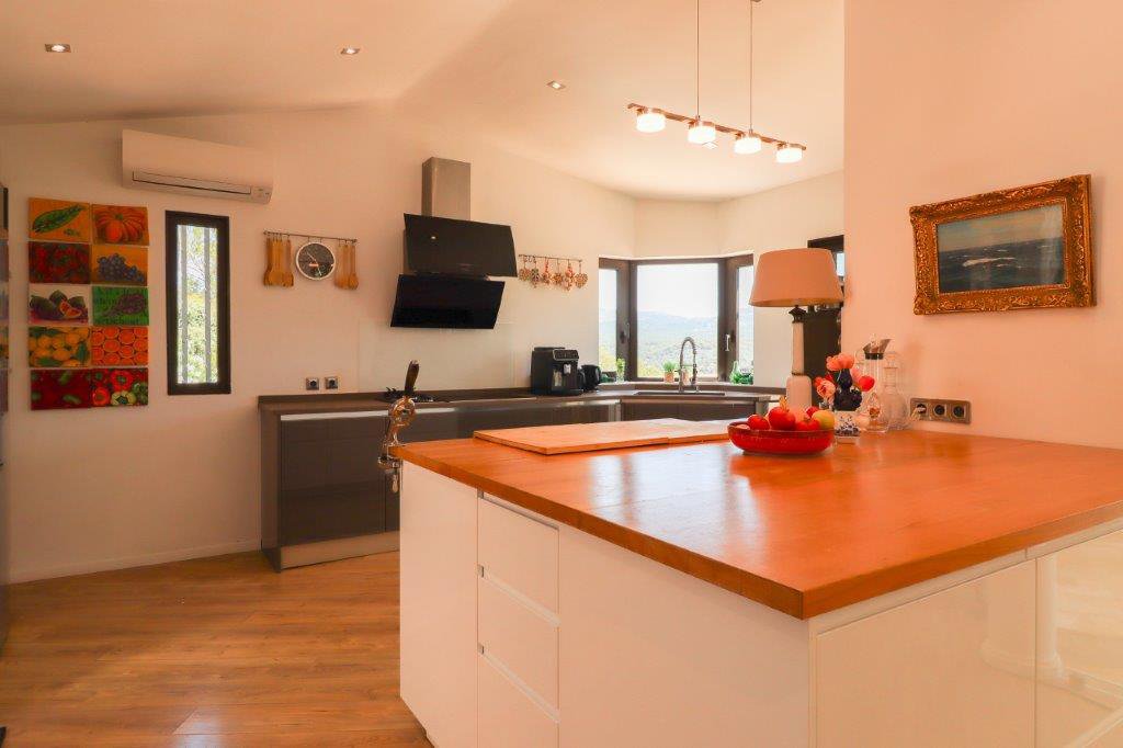 B&D France 3211 Provence (14).jpg