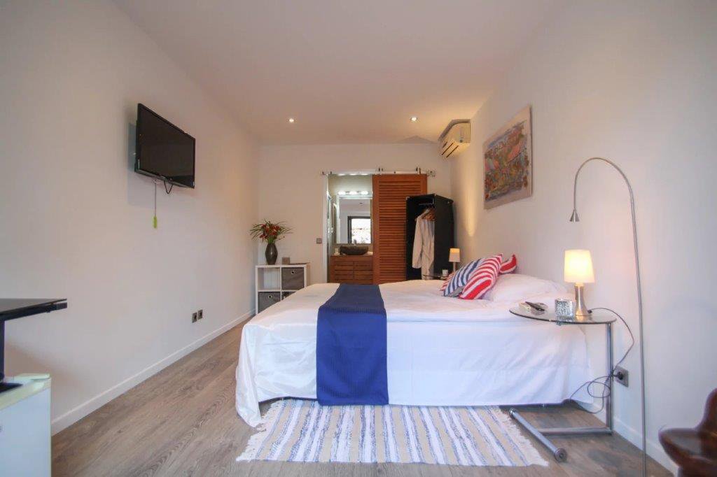 B&D France 3211 Provence (17).jpg