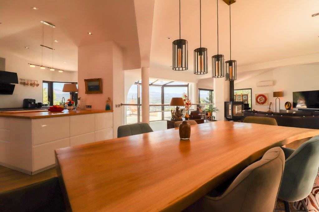 B&D France 3211 Provence (19).jpg