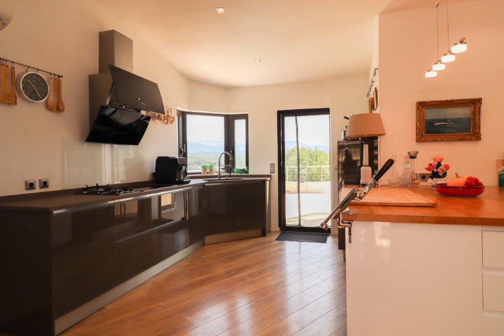 B&D France 3211 Provence (3).jpg