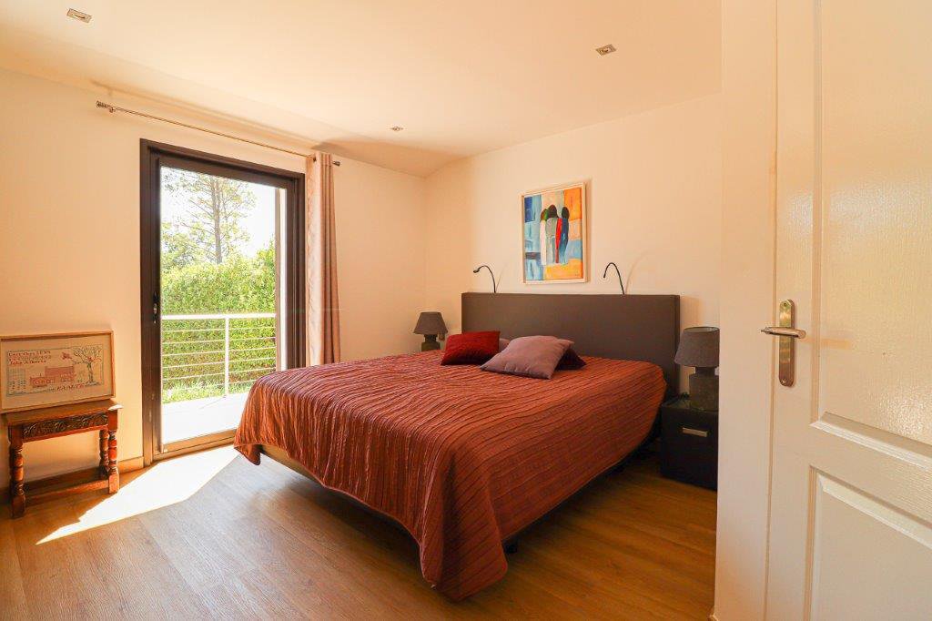 B&D France 3211 Provence (4).jpg