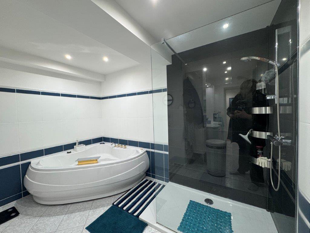 B&D France 33323 Gascogne (14).jpg